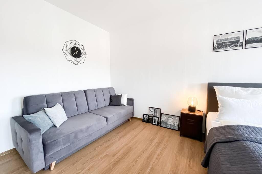Luxus-Apartment In Leipzig Mit Privat-Parkplatz Bagian luar foto