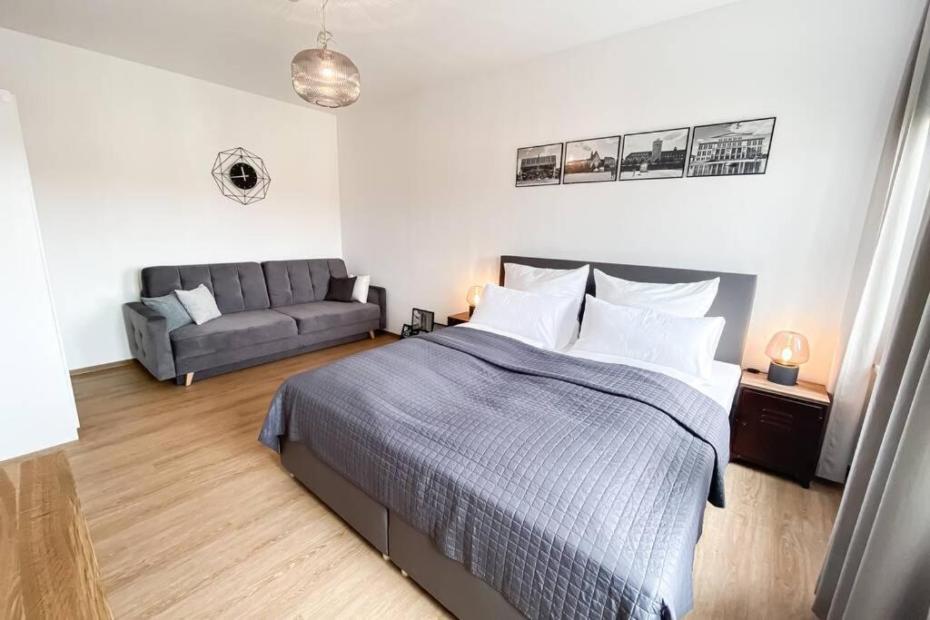 Luxus-Apartment In Leipzig Mit Privat-Parkplatz Bagian luar foto