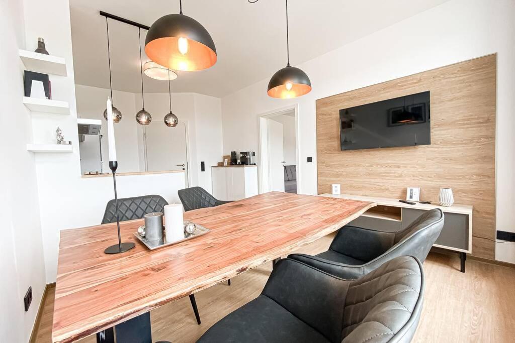 Luxus-Apartment In Leipzig Mit Privat-Parkplatz Bagian luar foto